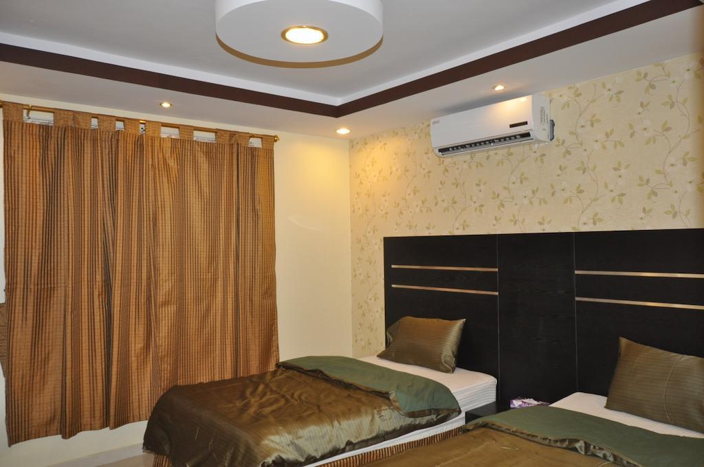 סקאקה Fakhamat Al Orjoana & Suites חדר תמונה